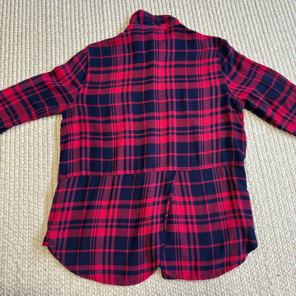 Lucky Brand Women’s Plaid Button Up Shirt Large Red Black Rayon Long Sleeve - Picture 2 of 11